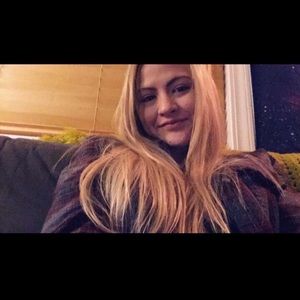 Meet your Posher, Mckenzie